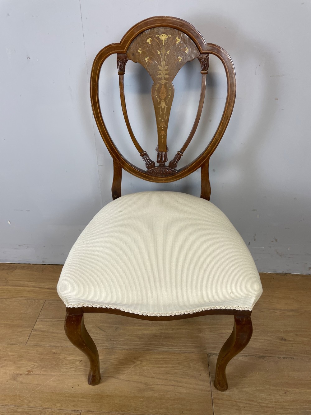 Late nineteenth century Inlaid solid mahogany side chair 