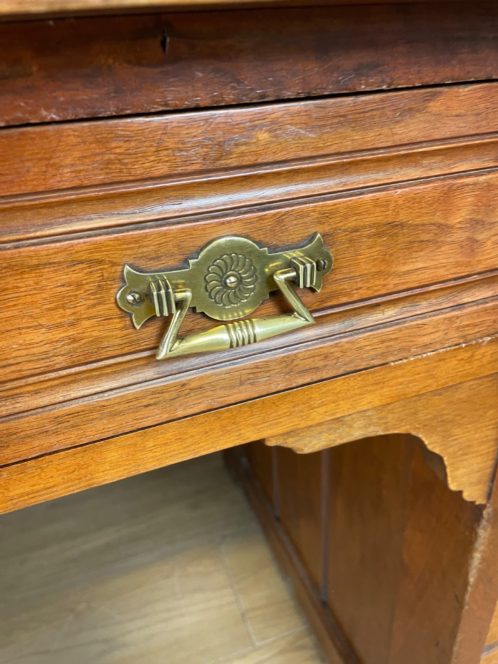 C19TH walnut desk with tooled  inset leather top View X