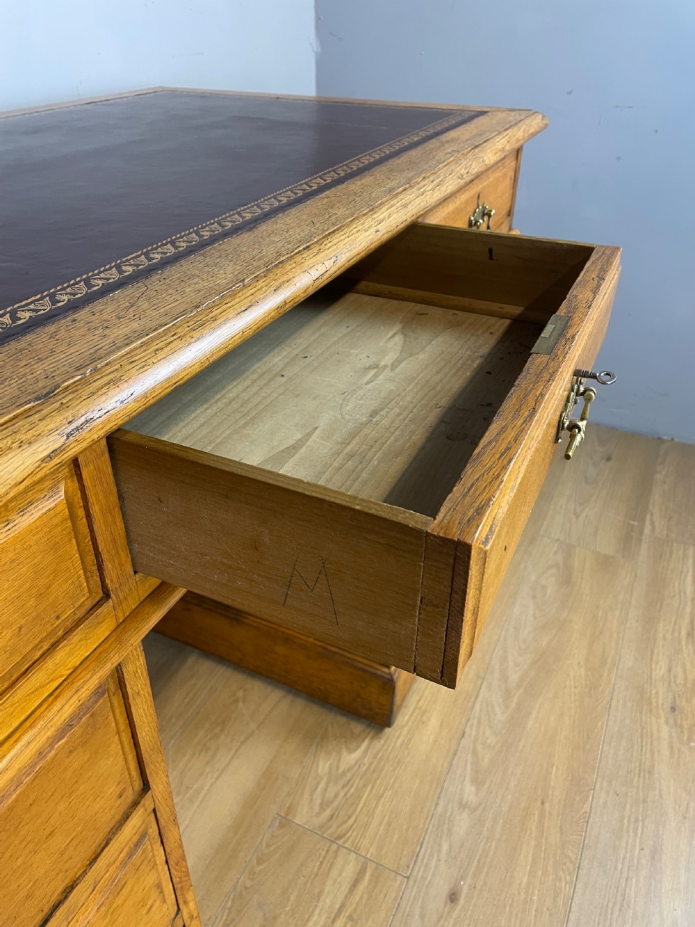 C19TH antique golden oak twin pedestal desk  View IX