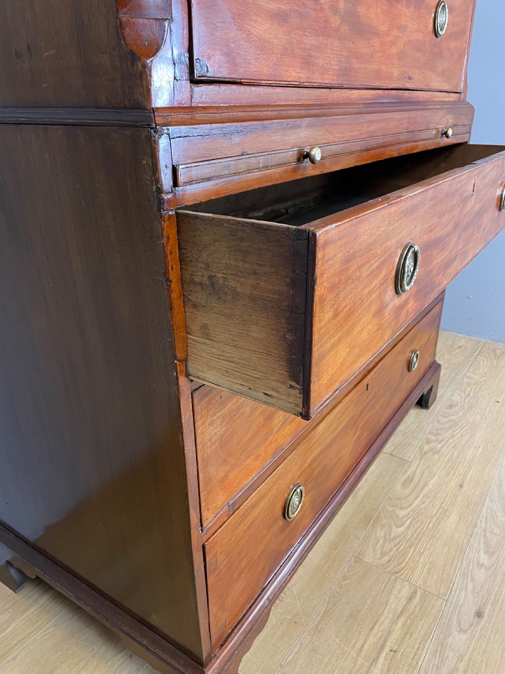 Georgian mahogany chest on chest with dressing slide View IX