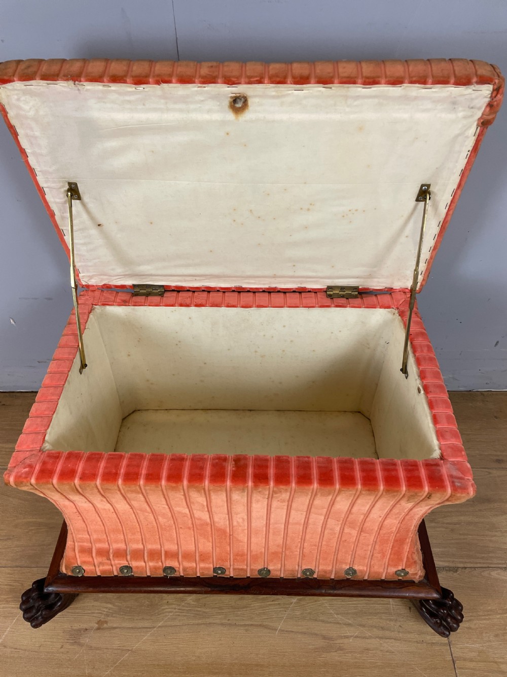 Late Regency sarcophagus shaped ottoman on carved feet  View VII