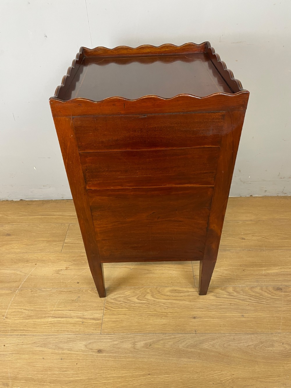 Antique Georgian inlaid mahogany bedside cupboard  View X