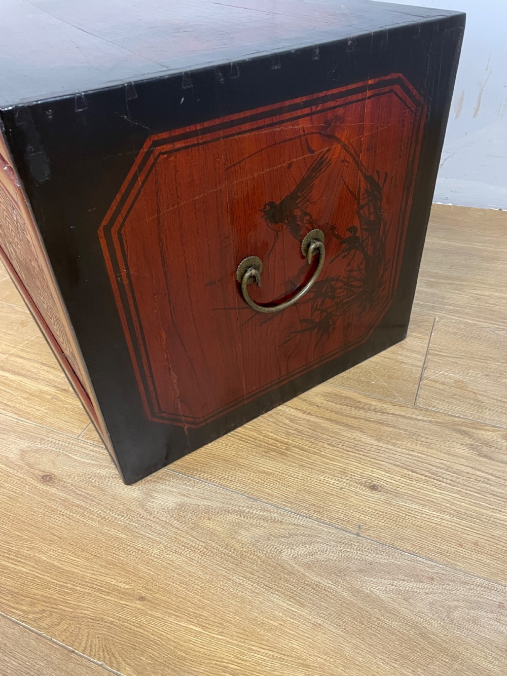 Chinese lacquer dowry chest c.1920 View V