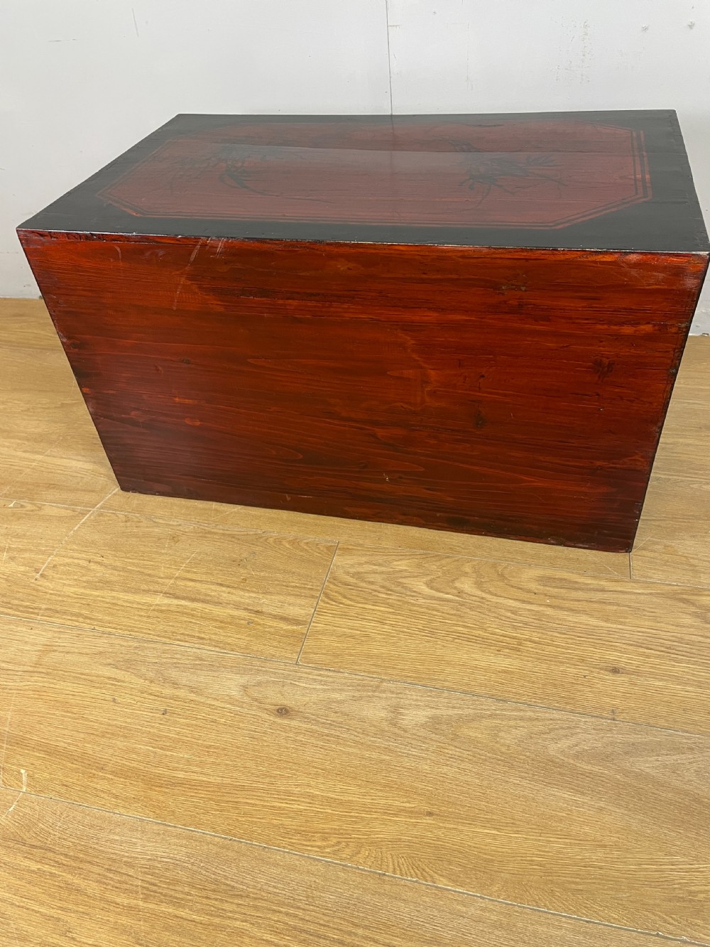 Chinese lacquer dowry chest c.1920 View VII