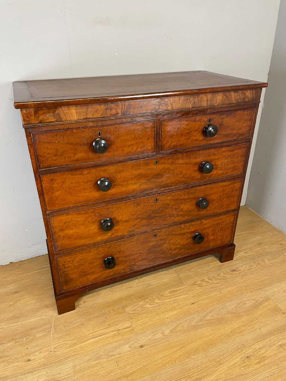 Georgian four height mahogany chest of drawers 