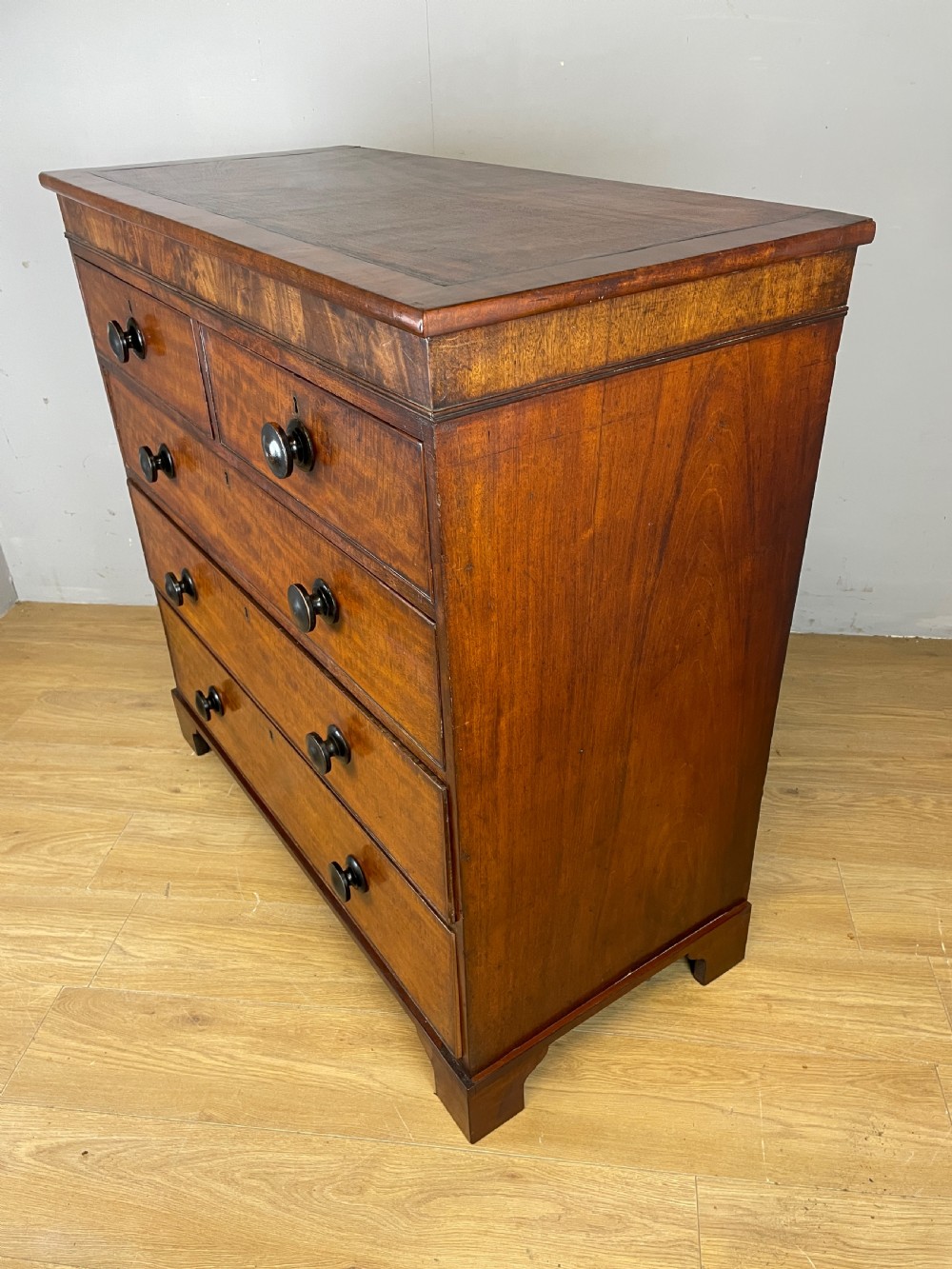 Georgian four height mahogany chest of drawers  View IX
