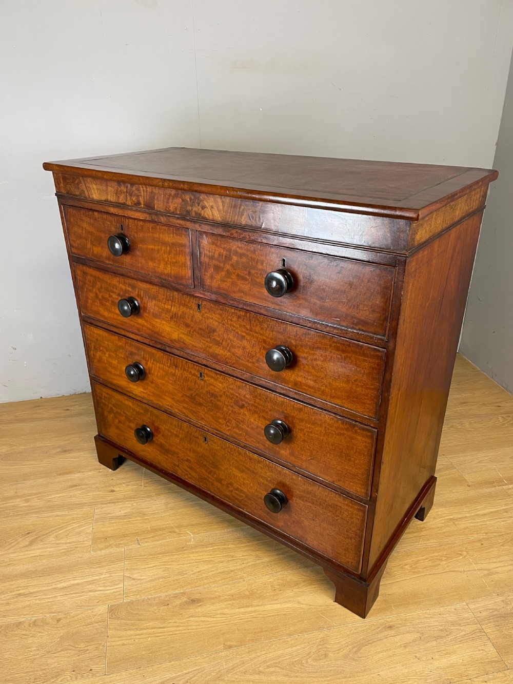 Georgian four height mahogany chest of drawers  View X
