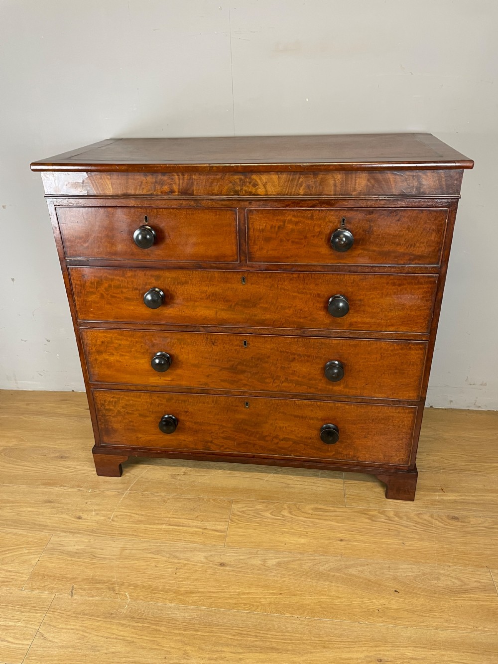 Georgian four height mahogany chest of drawers  View XII