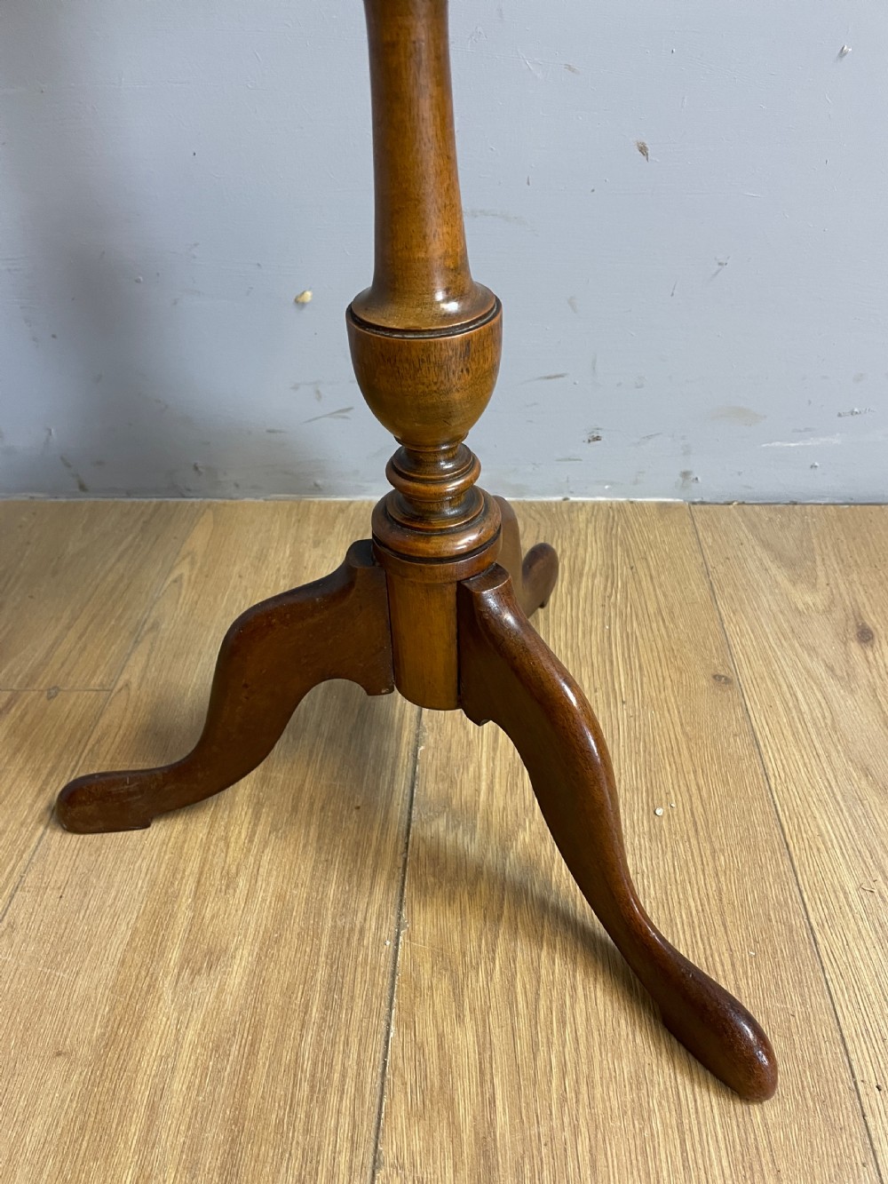 Inlaid mahogany tripod wine table circa 1920 View IV