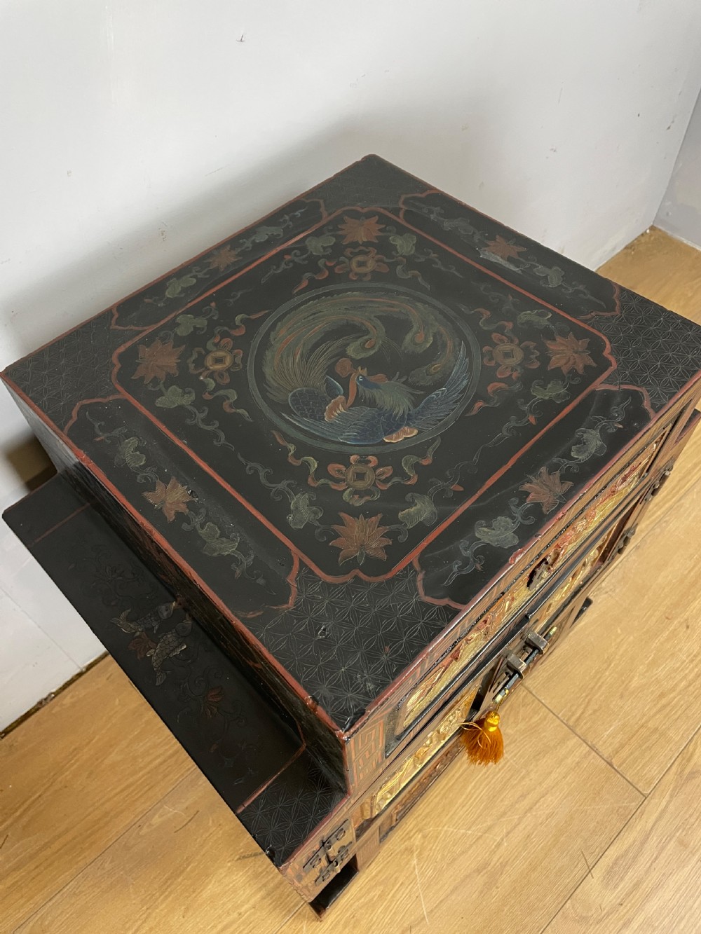 Chinese gilt and black lacquered cabinet  circa 1910 View II