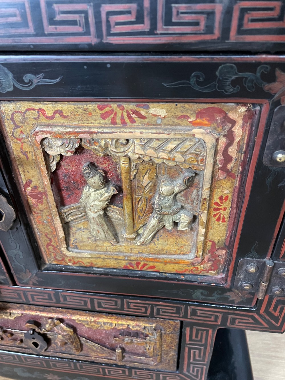 Chinese gilt and black lacquered cabinet  circa 1910 View VII