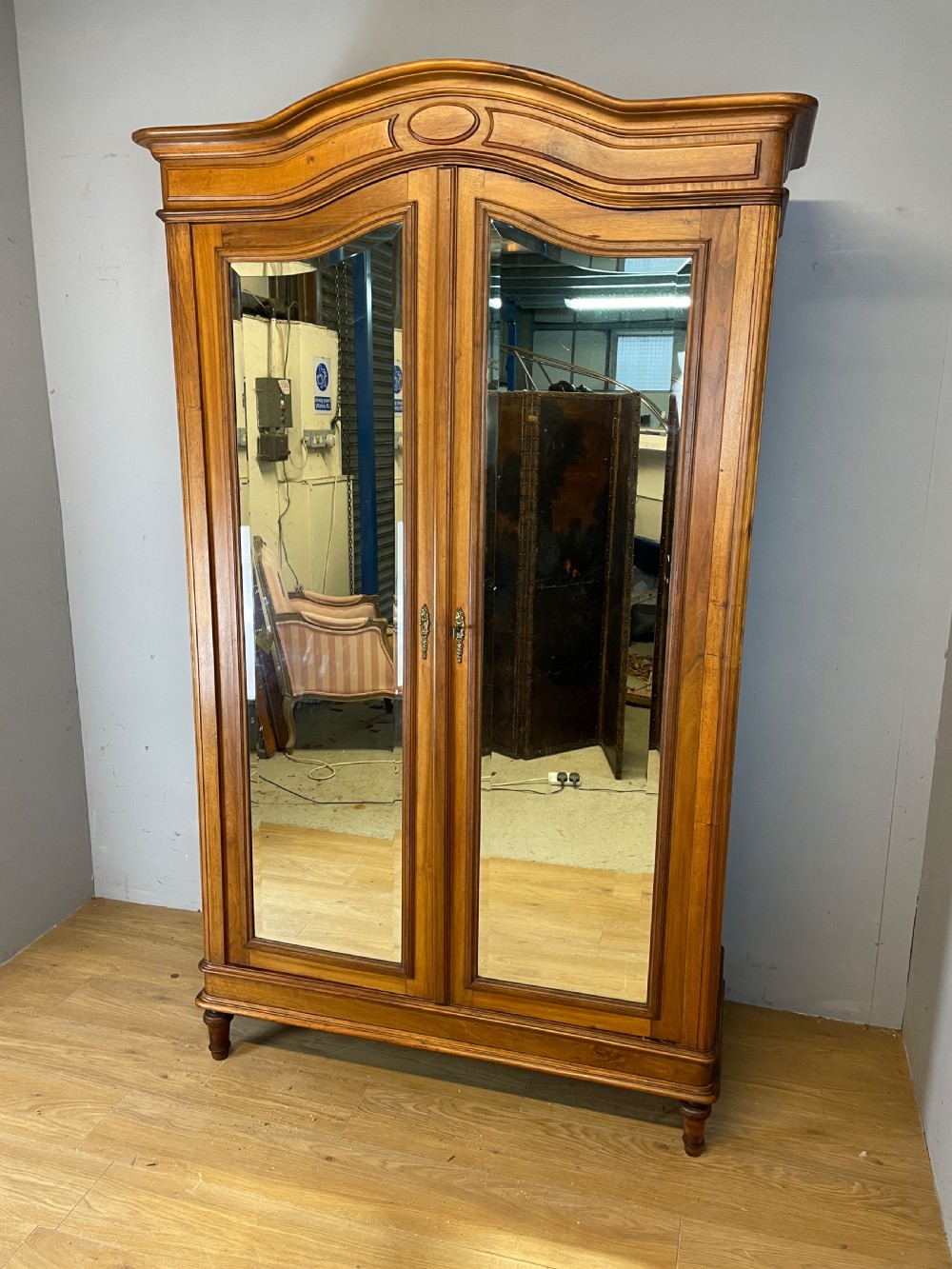 C19TH French walnut armoire on turned feet 