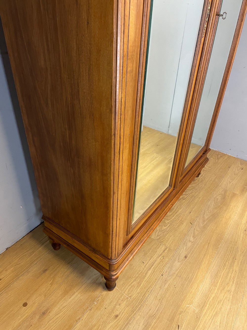 C19TH French walnut armoire on turned feet  View IV
