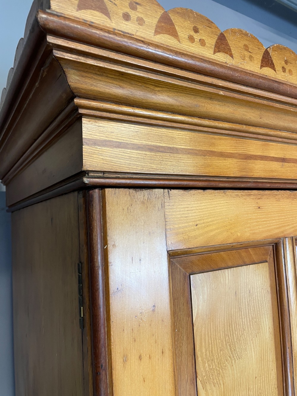 Arts and crafts ash country house double wardrobe  View VI