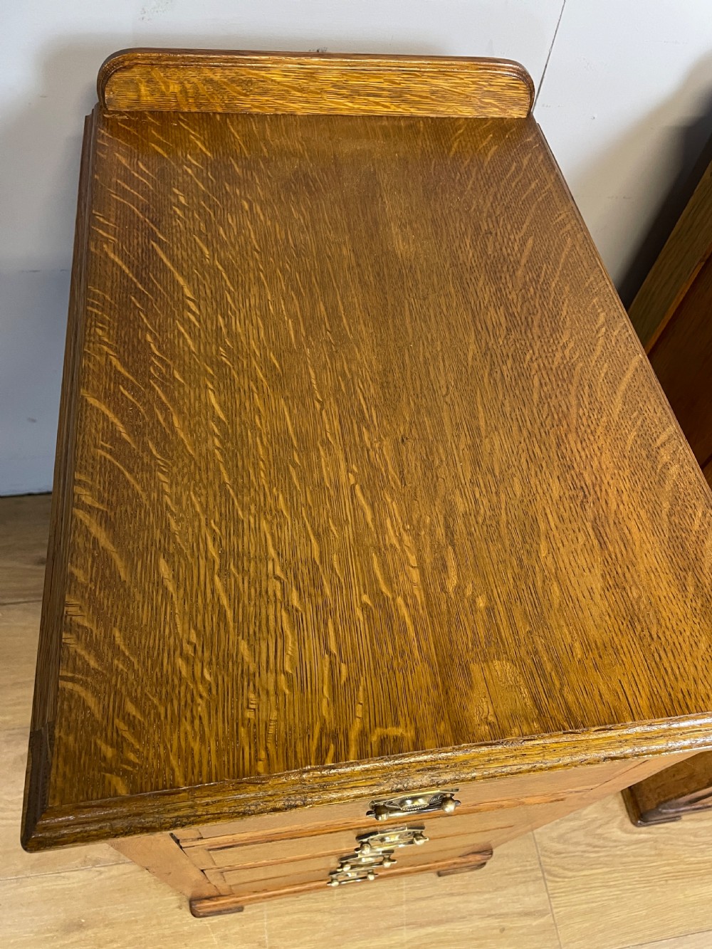 Edwardian golden oak pair of bedside cabinets  View XV