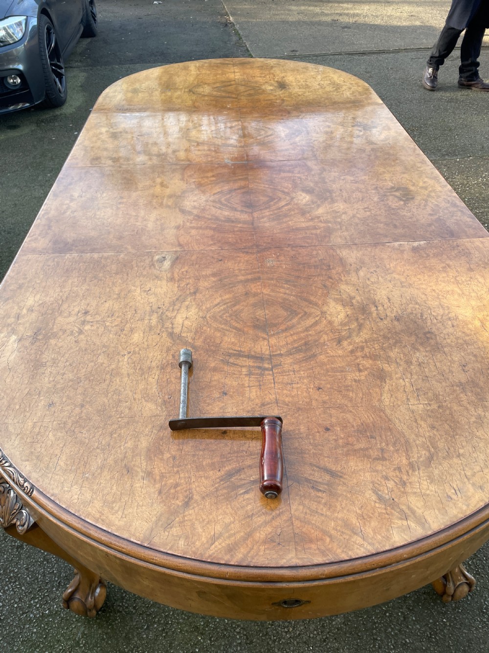 Burr walnut Queen Anne 8 seater wind out table and eight chairs by Charles Walker of Harrogate  View XXII