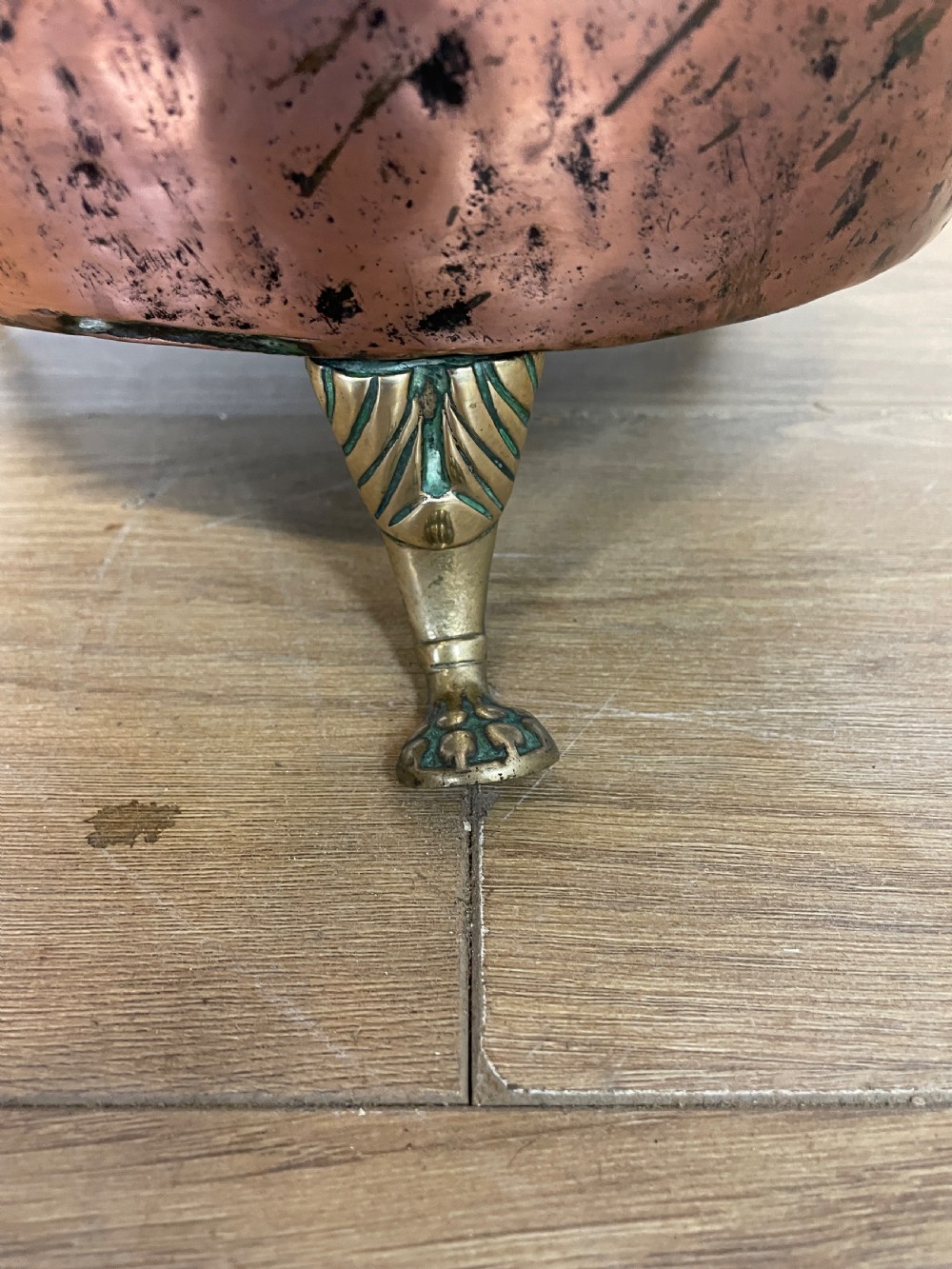 Victorian copper jardiniere with brass handles  View VII
