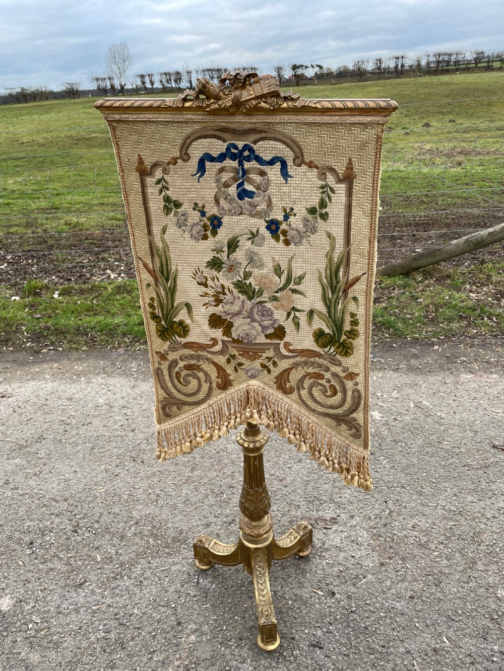 C19TH carved gilded needlepoint fire screen 