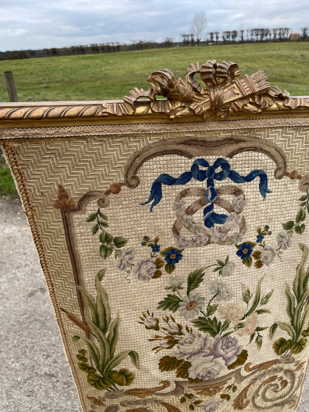 C19TH carved gilded needlepoint fire screen  View IV