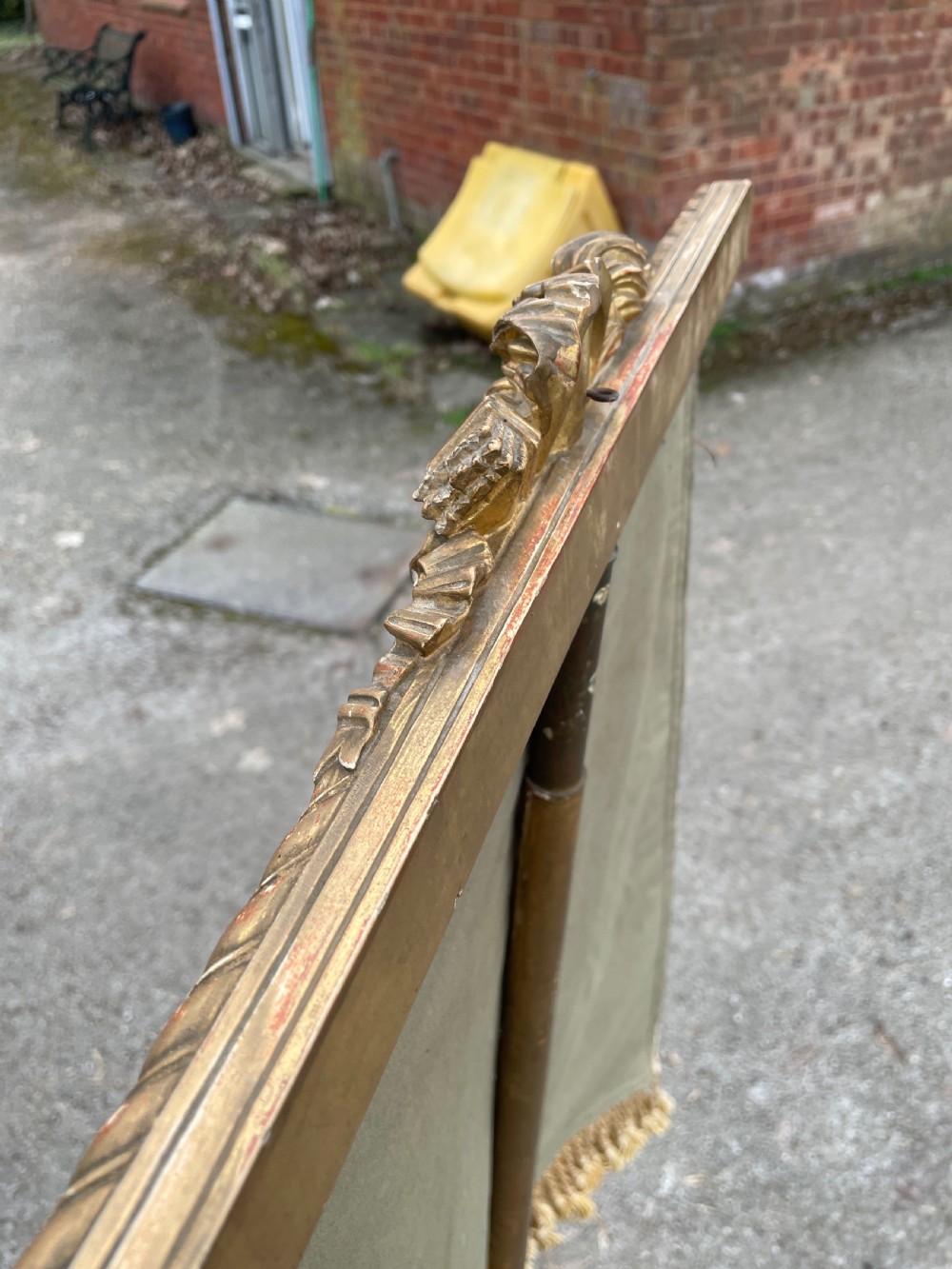 C19TH carved gilded needlepoint fire screen  View VI