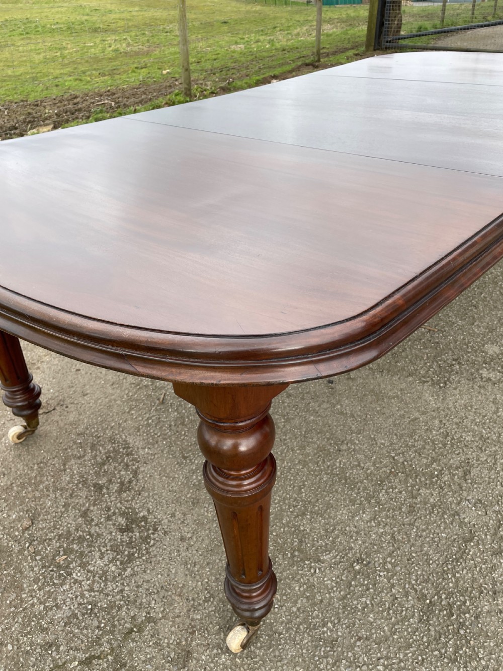 C19TH walnut eight seater wind out dining table  View VII