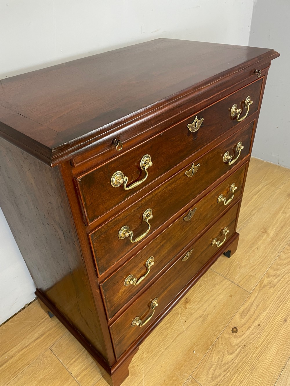 Edwardian small mahogany George III style chest of drawers  View II