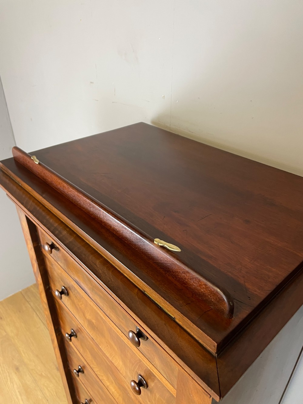 C19TH Large country house flame mahogany Wellington chest  View IV