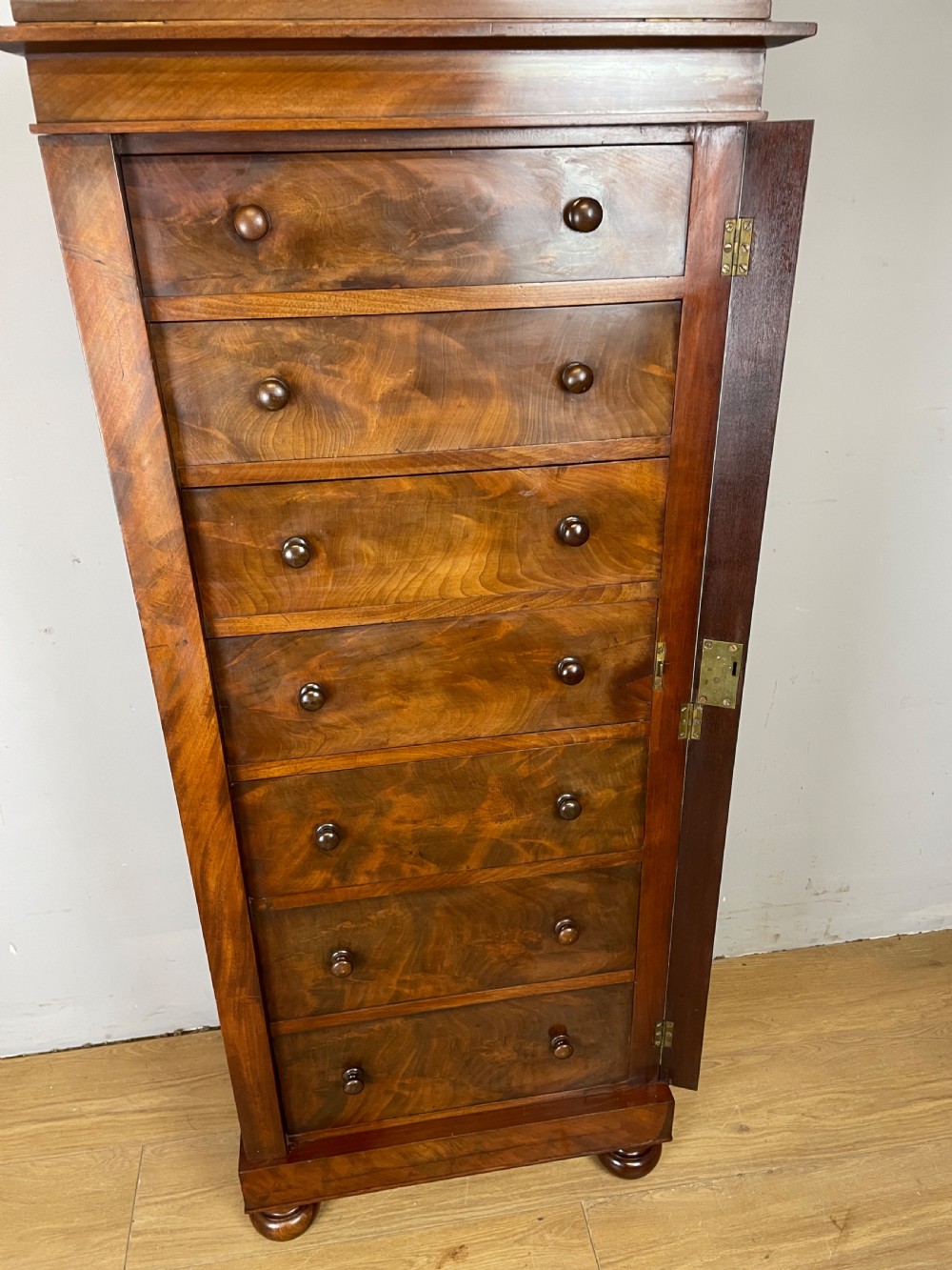 C19TH Large country house flame mahogany Wellington chest  View VI