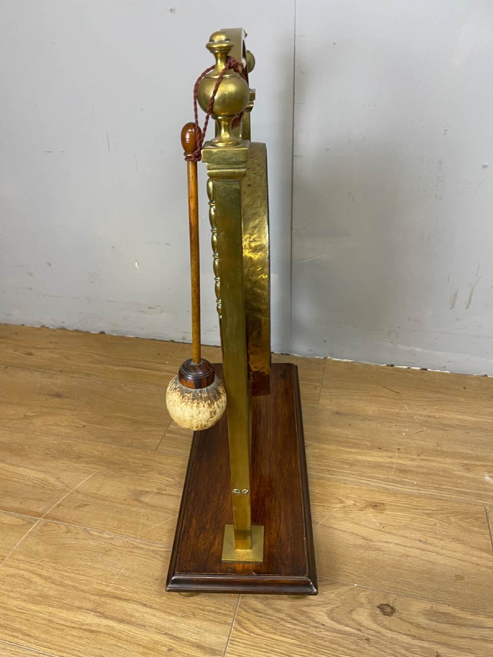 Edwardian brass country house dinner gong  View VIII