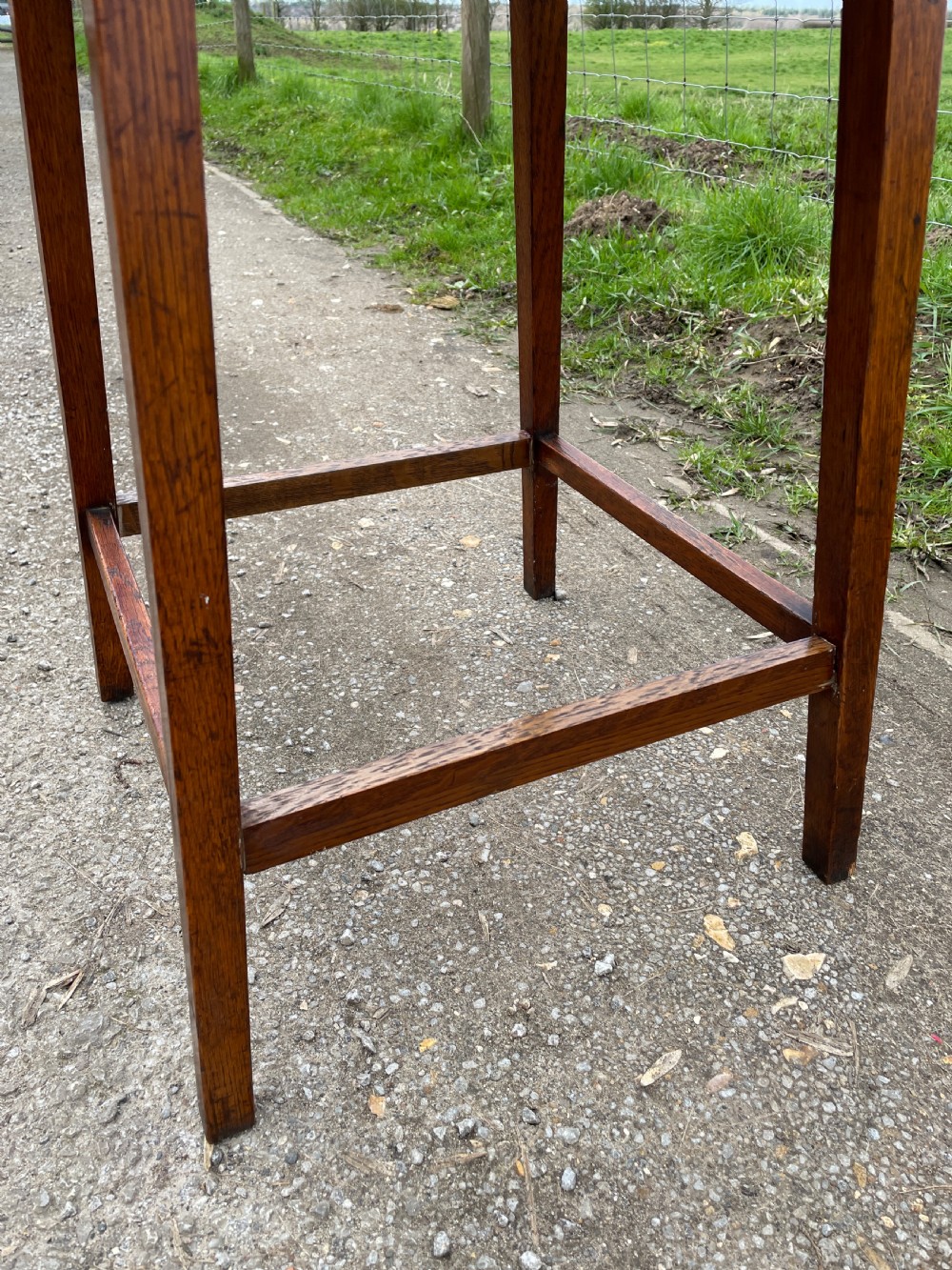 Arts and crafts oak table with copper top View V