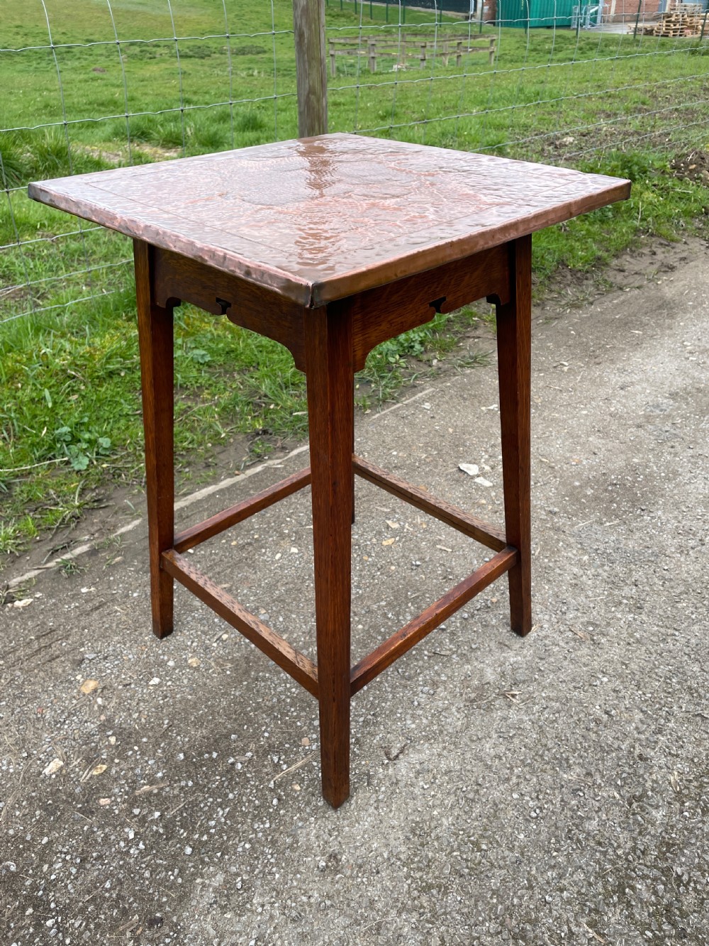 Arts and crafts oak table with copper top View VII
