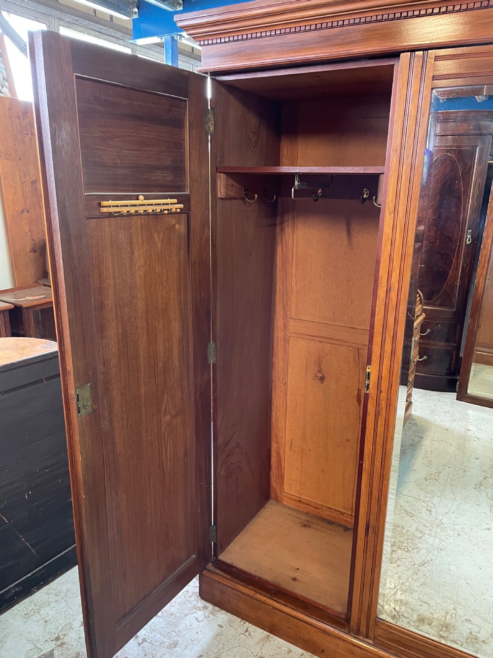 Arts and crafts solid walnut three door wardrobe circa 1890 View XII
