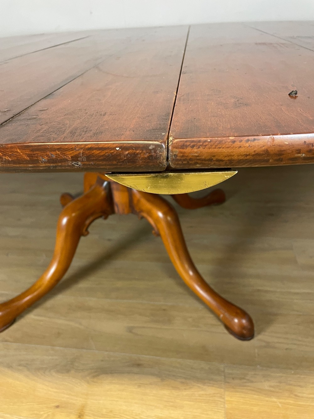 Solid cherry extending pedestal dining table circa 1930 View VI