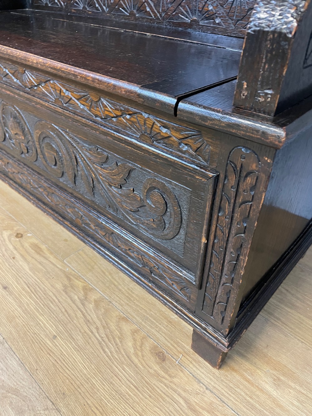 C19TH carved oak box settle  View VII