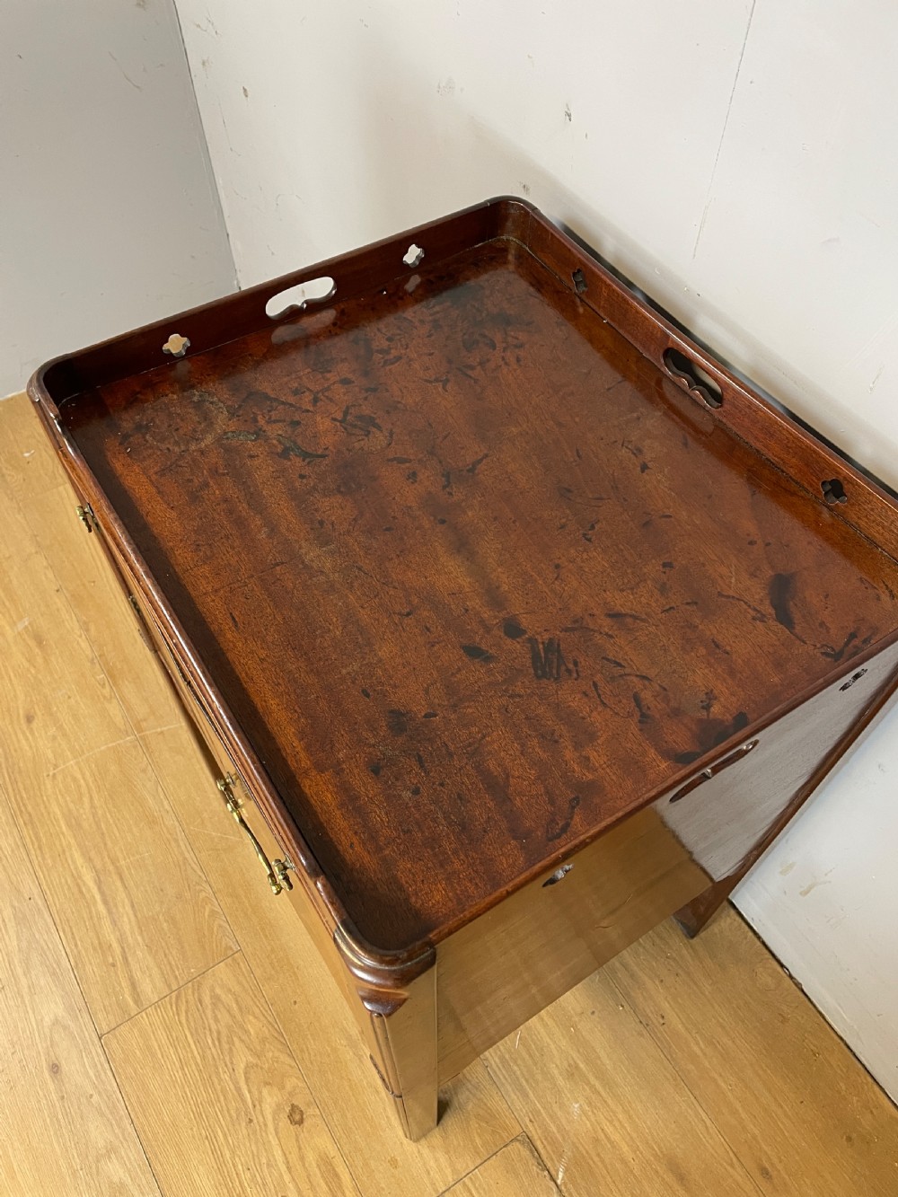 Georgian flame mahogany tray topped bedside cabinet  View IV