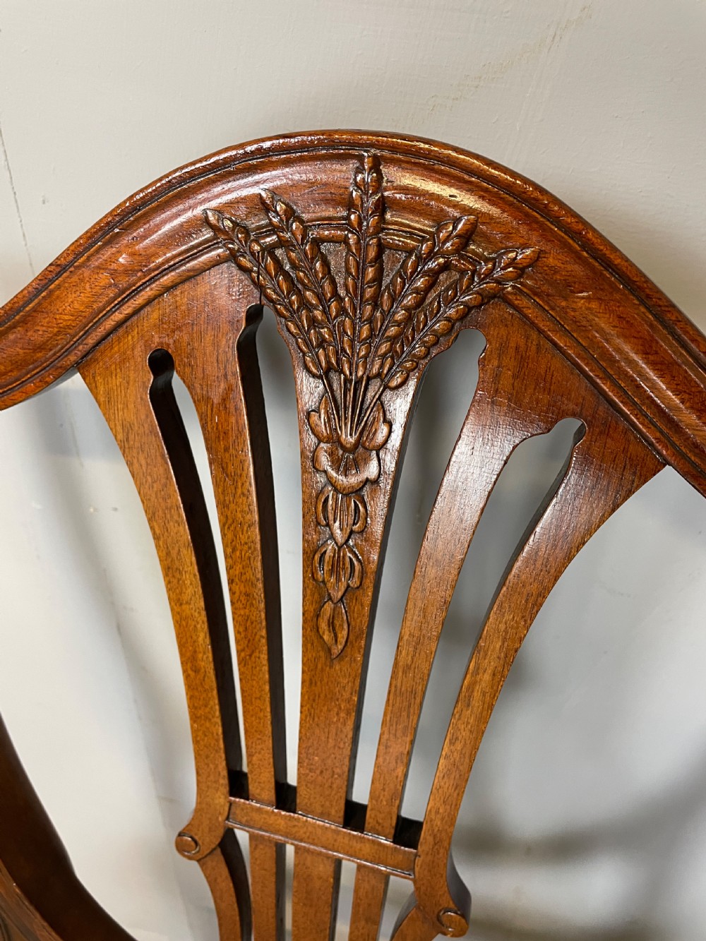 Edwardian set 14 mahogany Hepplewhite style dining chairs with provenance  View VIII