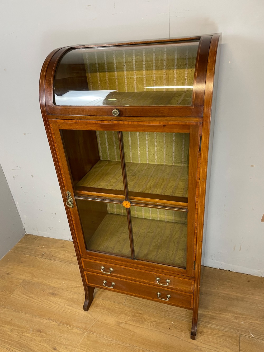 Sheraton revival inlaid mahogany display cabinet  View XIII