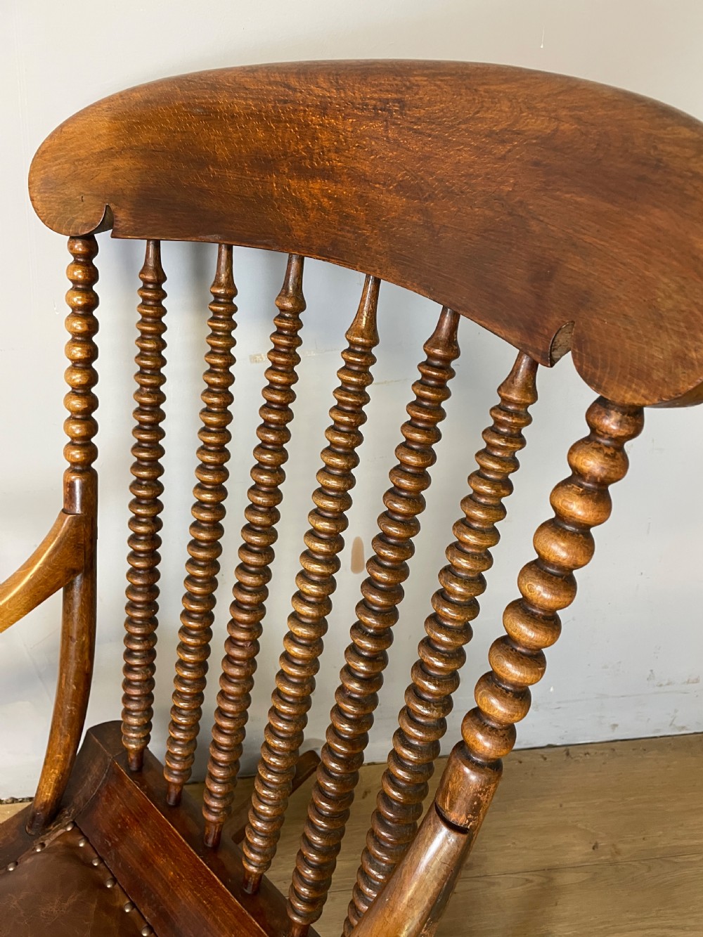 Victorian bobbin turned rocking chair  View VII