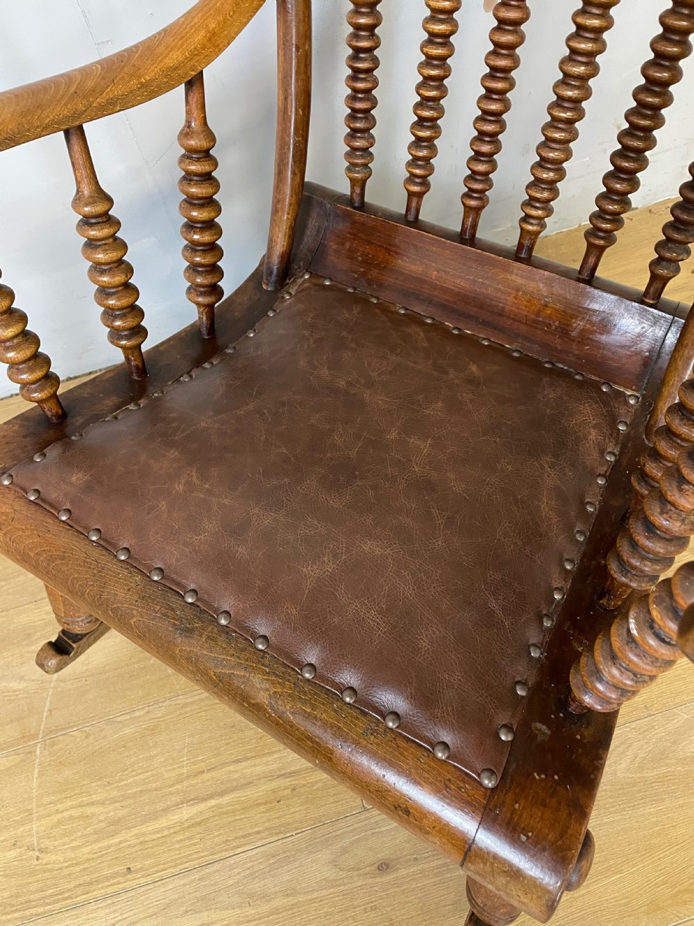 Victorian bobbin turned rocking chair  View VIII