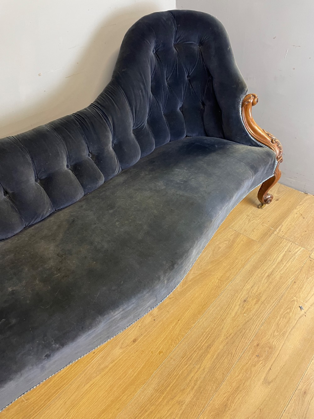 C19TH walnut framed deep buttoned sofa  View II