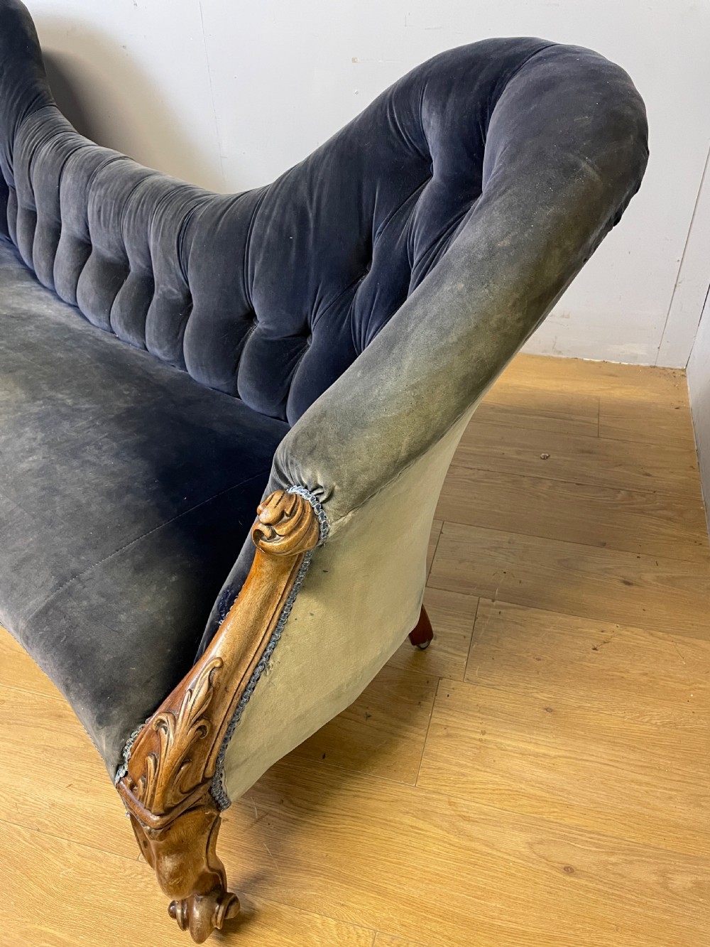 C19TH walnut framed deep buttoned sofa  View VII