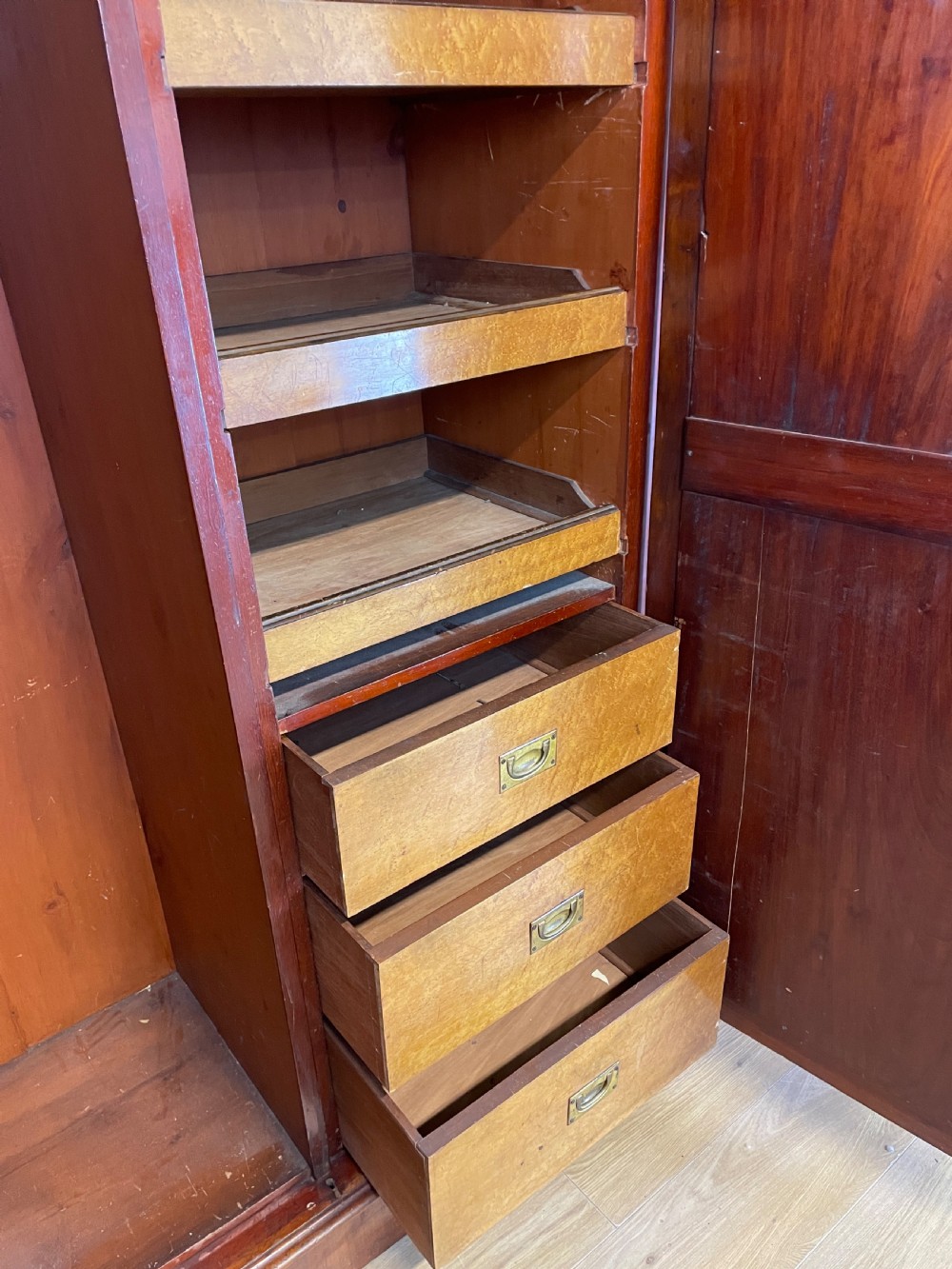 Mahogany triple wardrobe in original condition circa 1870 View VIII
