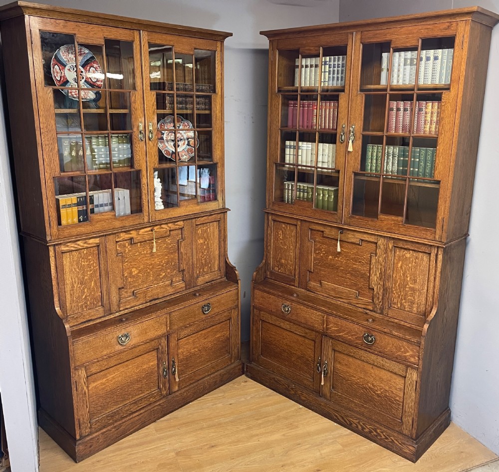 Pair of country house Arts and Crafts golden oak library bookcases  View II