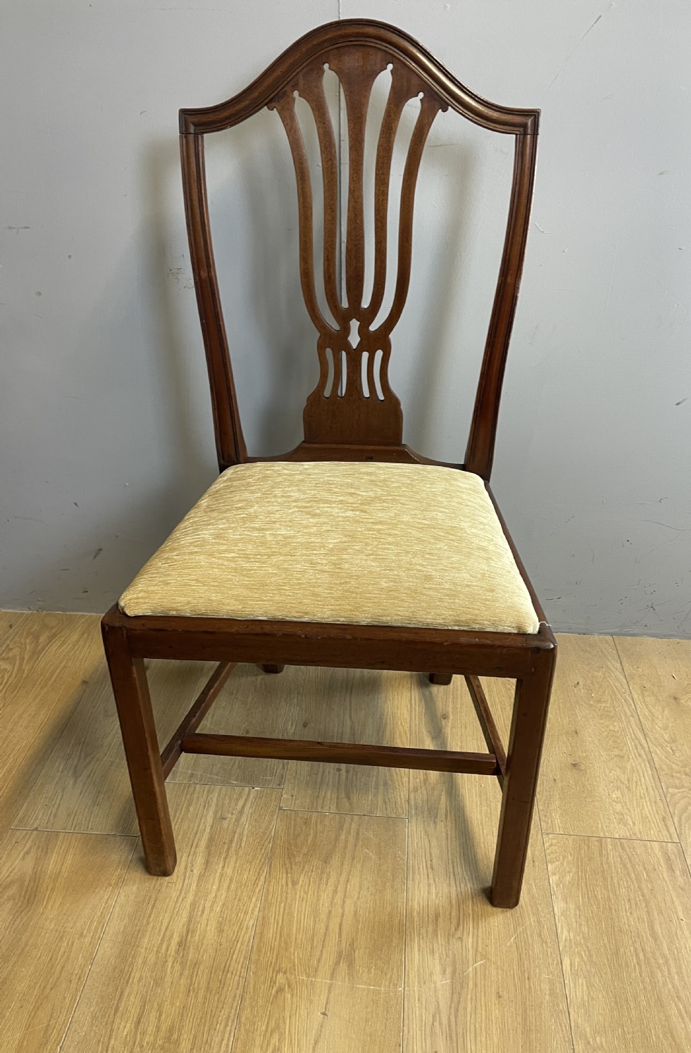 Set of eight mahogany Hepplewhite style chairs circa 1900 View V