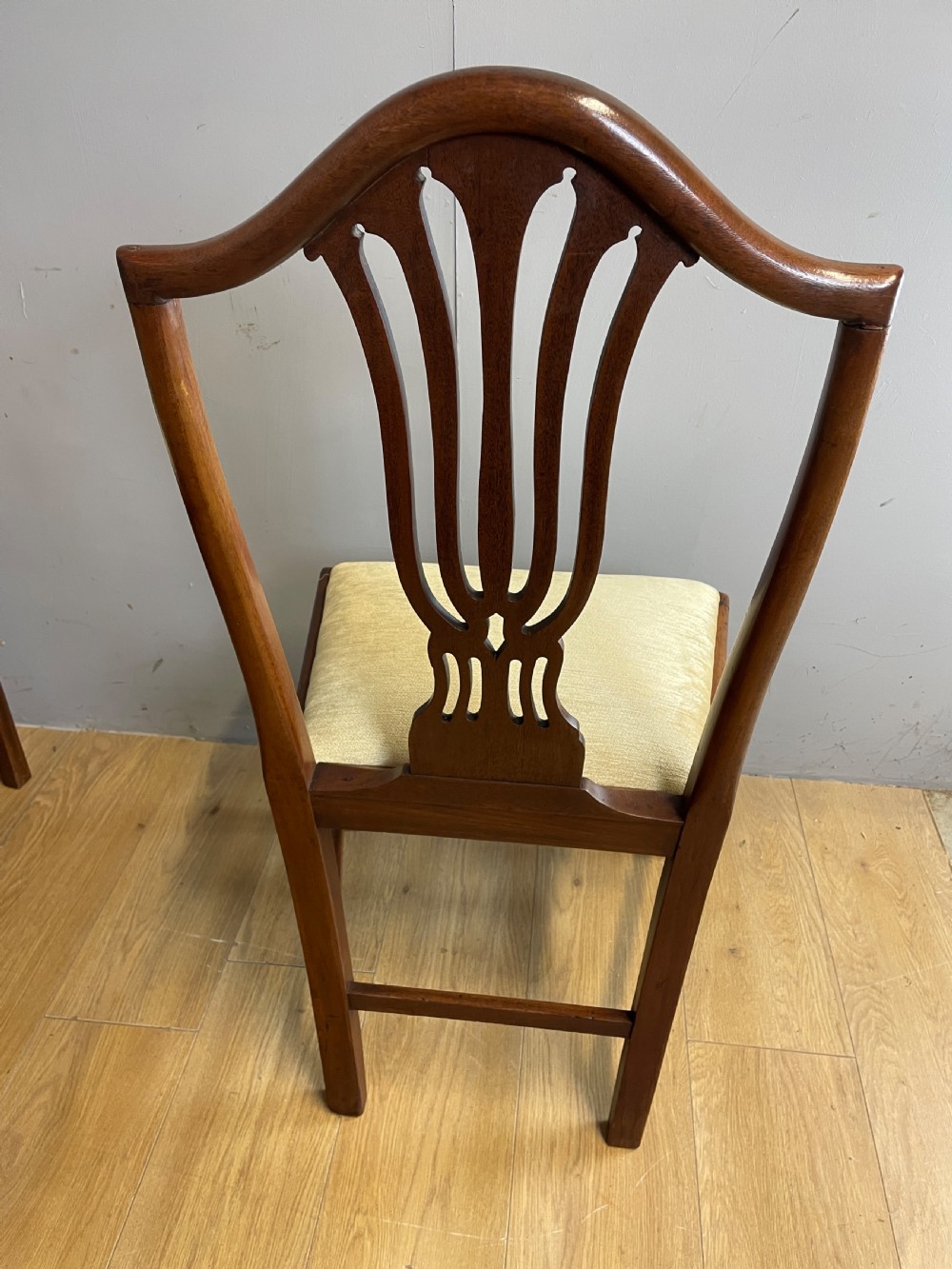 Set of eight mahogany Hepplewhite style chairs circa 1900 View VIII