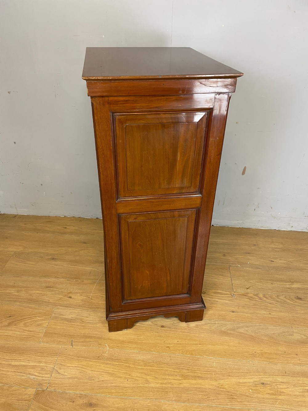 C19TH walnut 9 drawer document cabinet from an Oxford college   View VIII