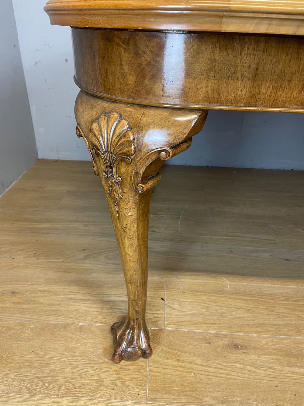 Burr walnut extending Queen Anne style six seater dining table  View XIV