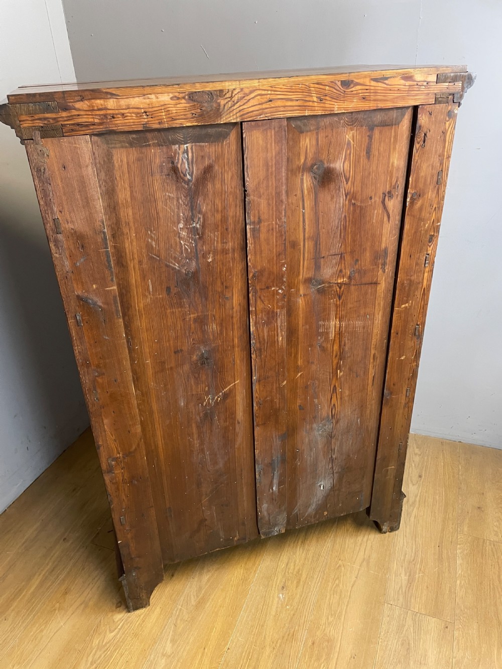Nineteenth century walnut continental six height chest of drawers  View X