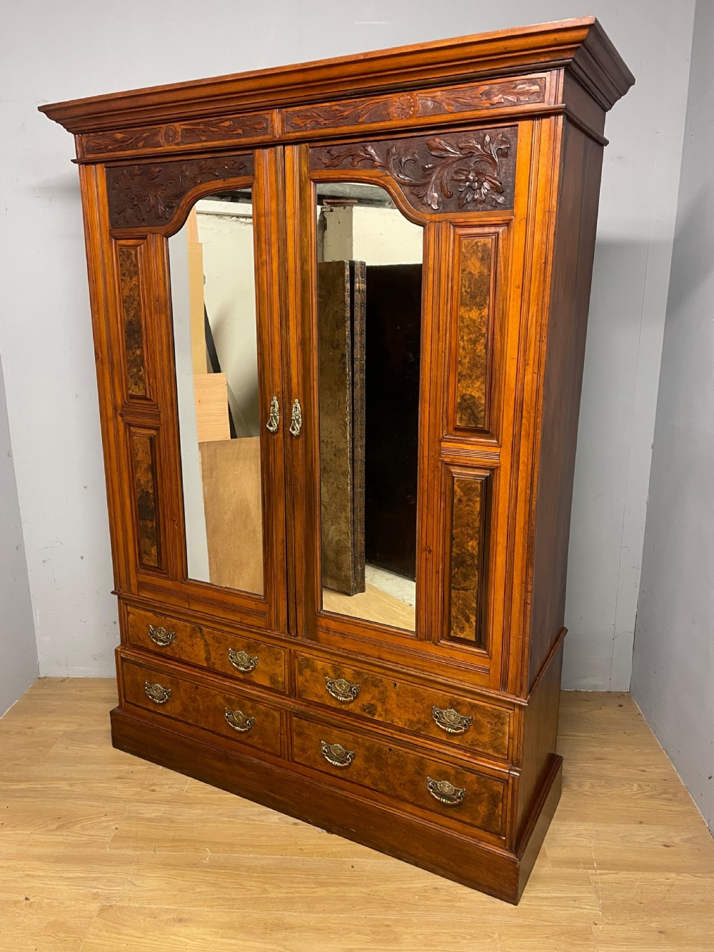 Arts and crafts walnut double wardrobe circa 1890 View XII