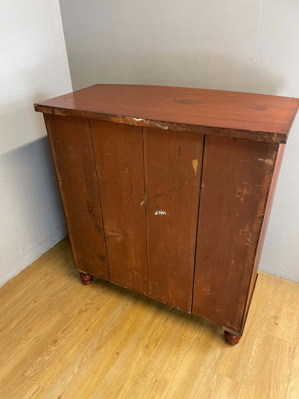 C19TH flame mahogany bow front 4 height chest of drawers circa 1870 View XI